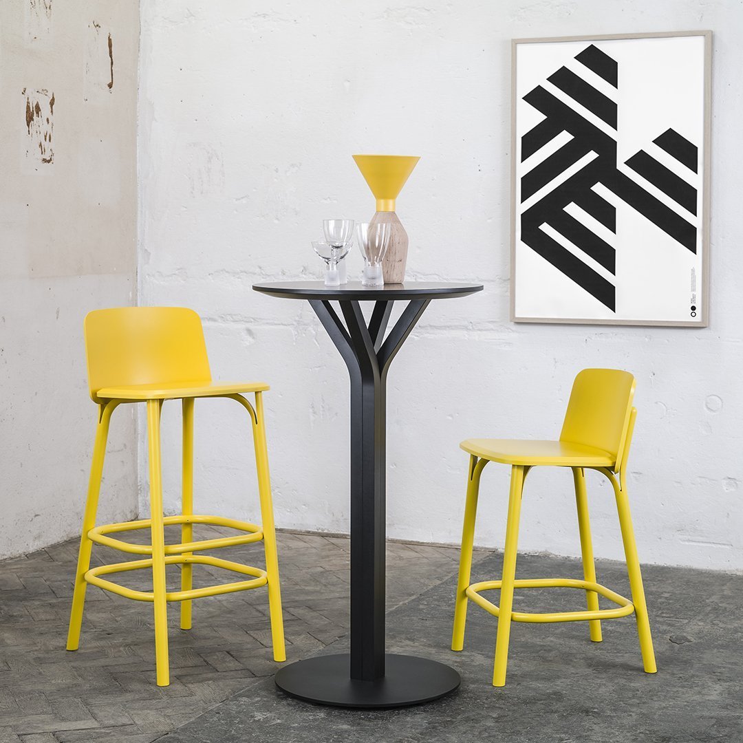 Bloom Central Bar Table 278 - Beech