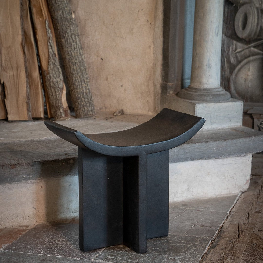 Brutus Stool