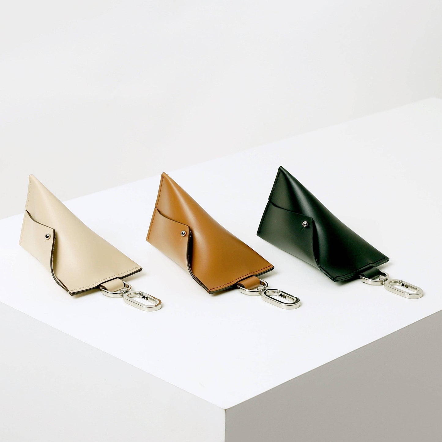 Hozi - Essential Poop Bag Carrier : Beige
