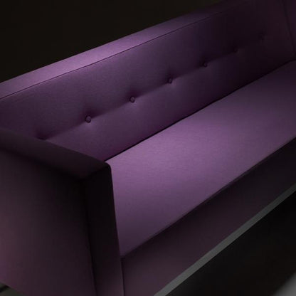 070 Sofa w/ Arms