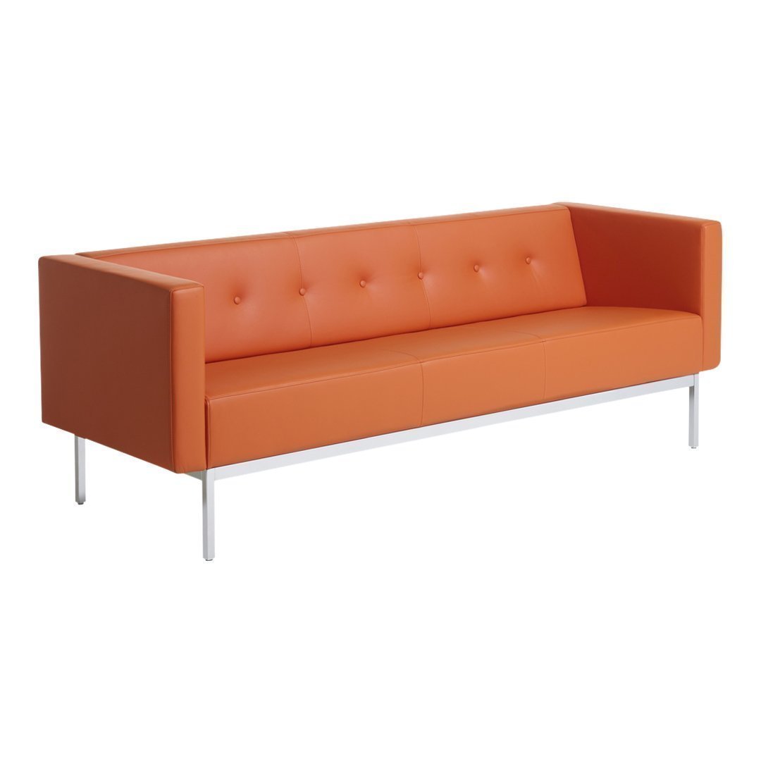 070 Sofa w/ Arms