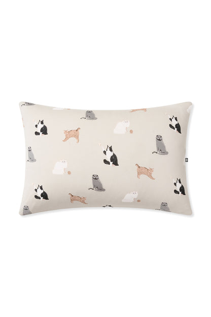 Standard Pillowcase in Fluffy Cat