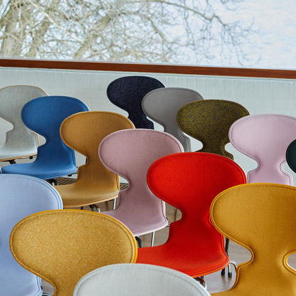 Ant Chair 3100 - Colored Ash - Front Upholstered