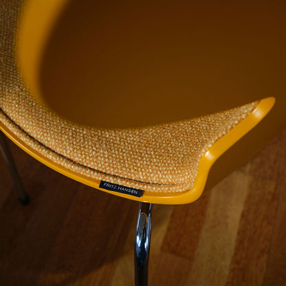 Ant Chair 3100 - Colored Ash - Front Upholstered