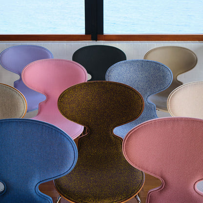 Ant Chair 3100 - Colored Ash - Front Upholstered