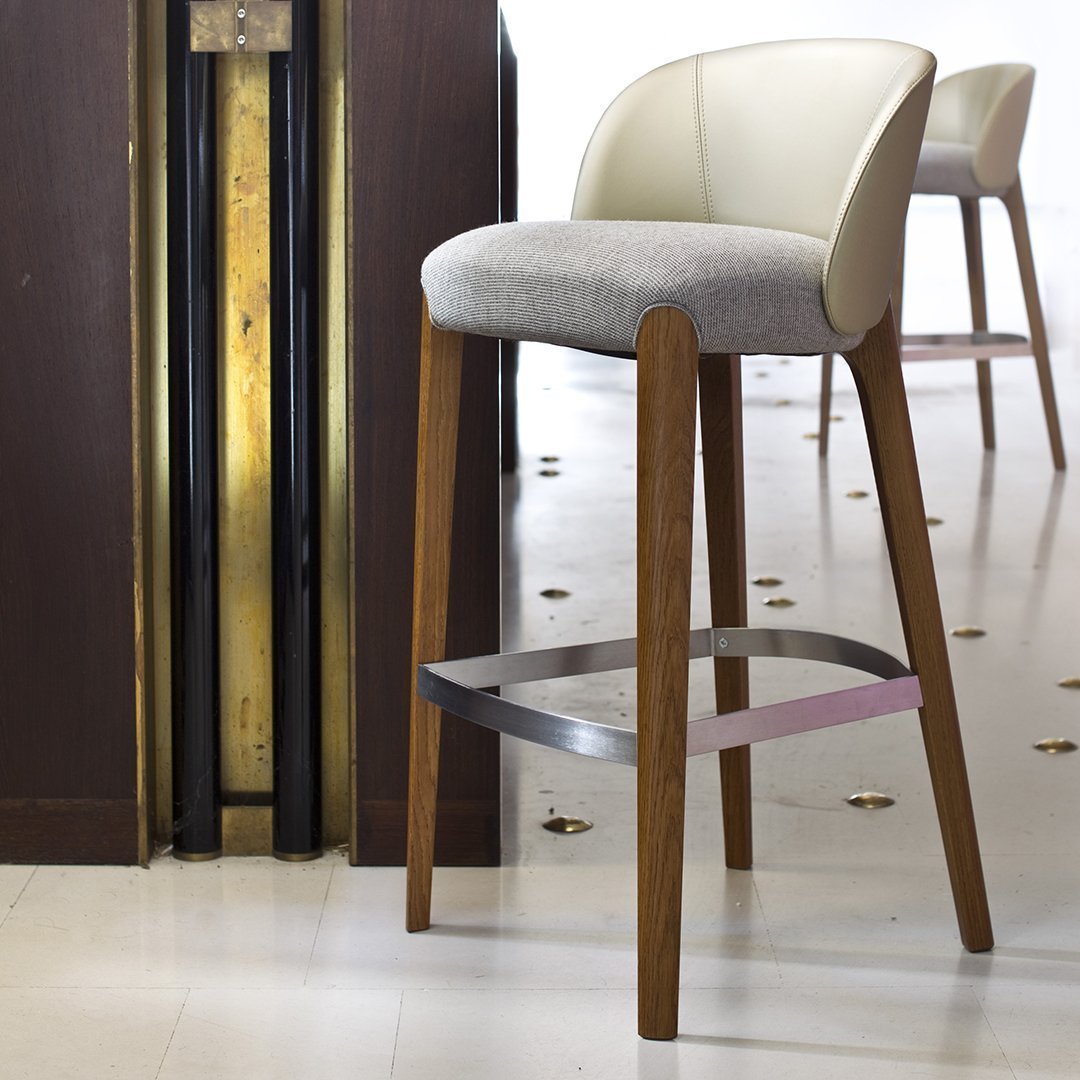 Bellevue 06 Barstool - Ash Frame