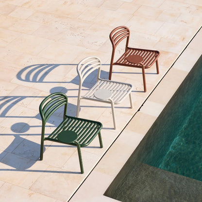 Bliss Lounge Chair w/ Side Table