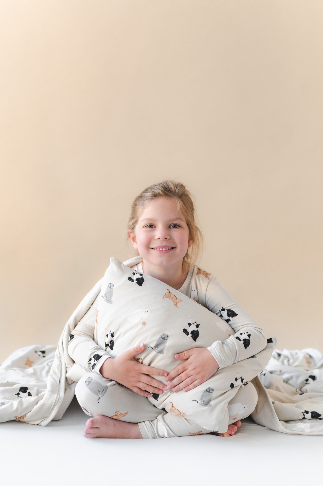 Toddler Blanket in Fluffy Cat 1.0