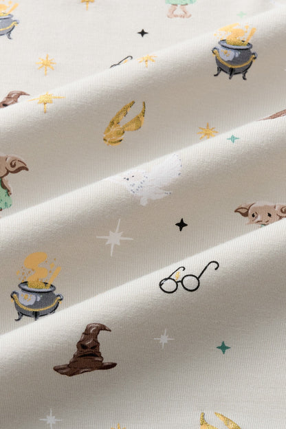 Long-Sleeved Women's Pajama Set in Starry Icon