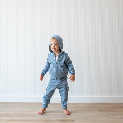 Fleece Cargo Pants in Slate