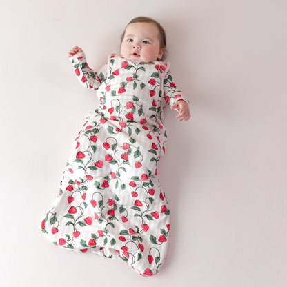 Sleep Bag in Strawberry Fields 1.0