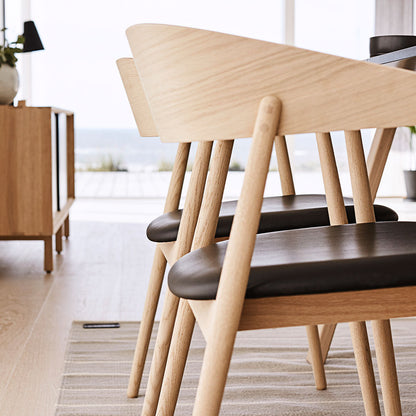 AC2 Armchair - Leather Seat
