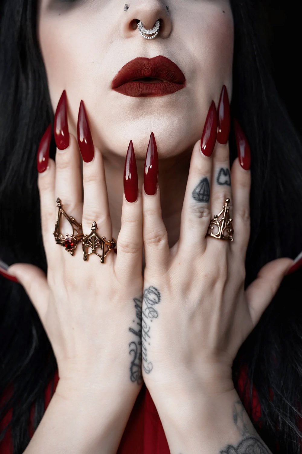 Cathedral Solace Ring [CHAMPAGNE GOLD]