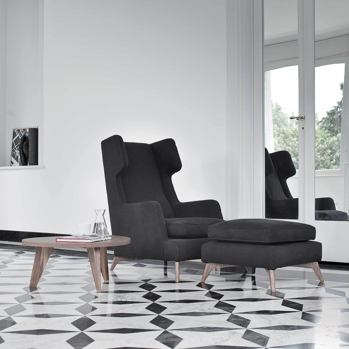 680 Class Armchair
