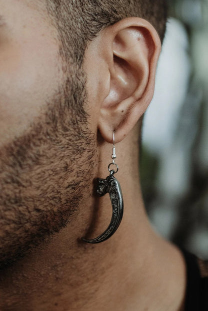 Claw Earrings