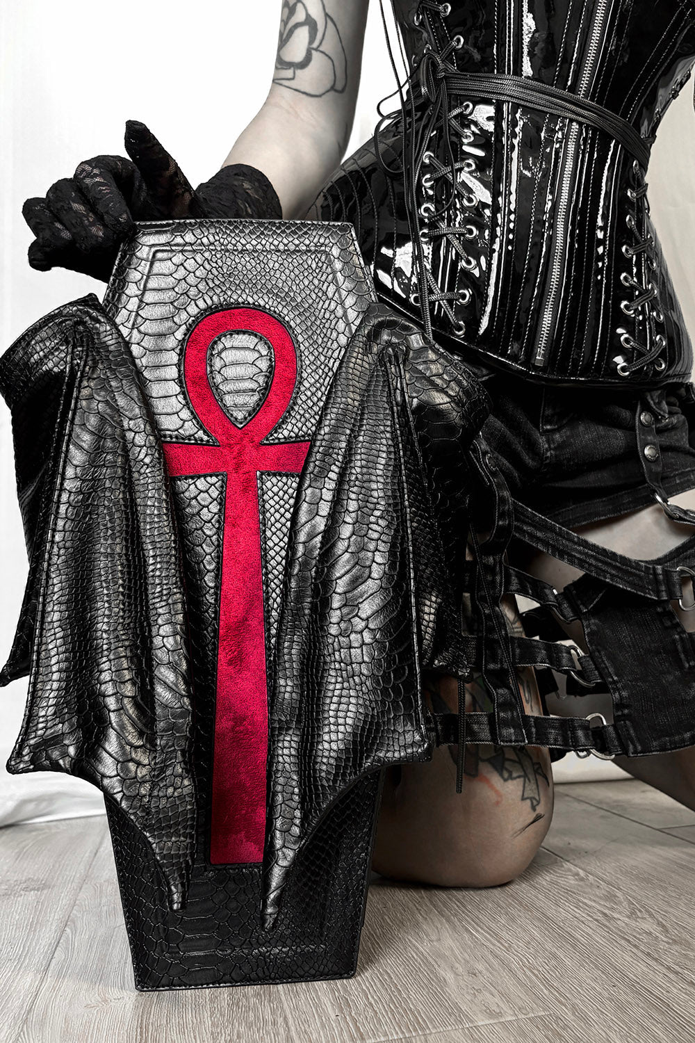 Ankh Coffin Batwing Bag [Snakeskin]