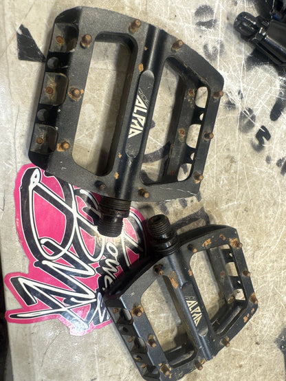 Commencal Ride Alpha Pedals Flats Black 9/16