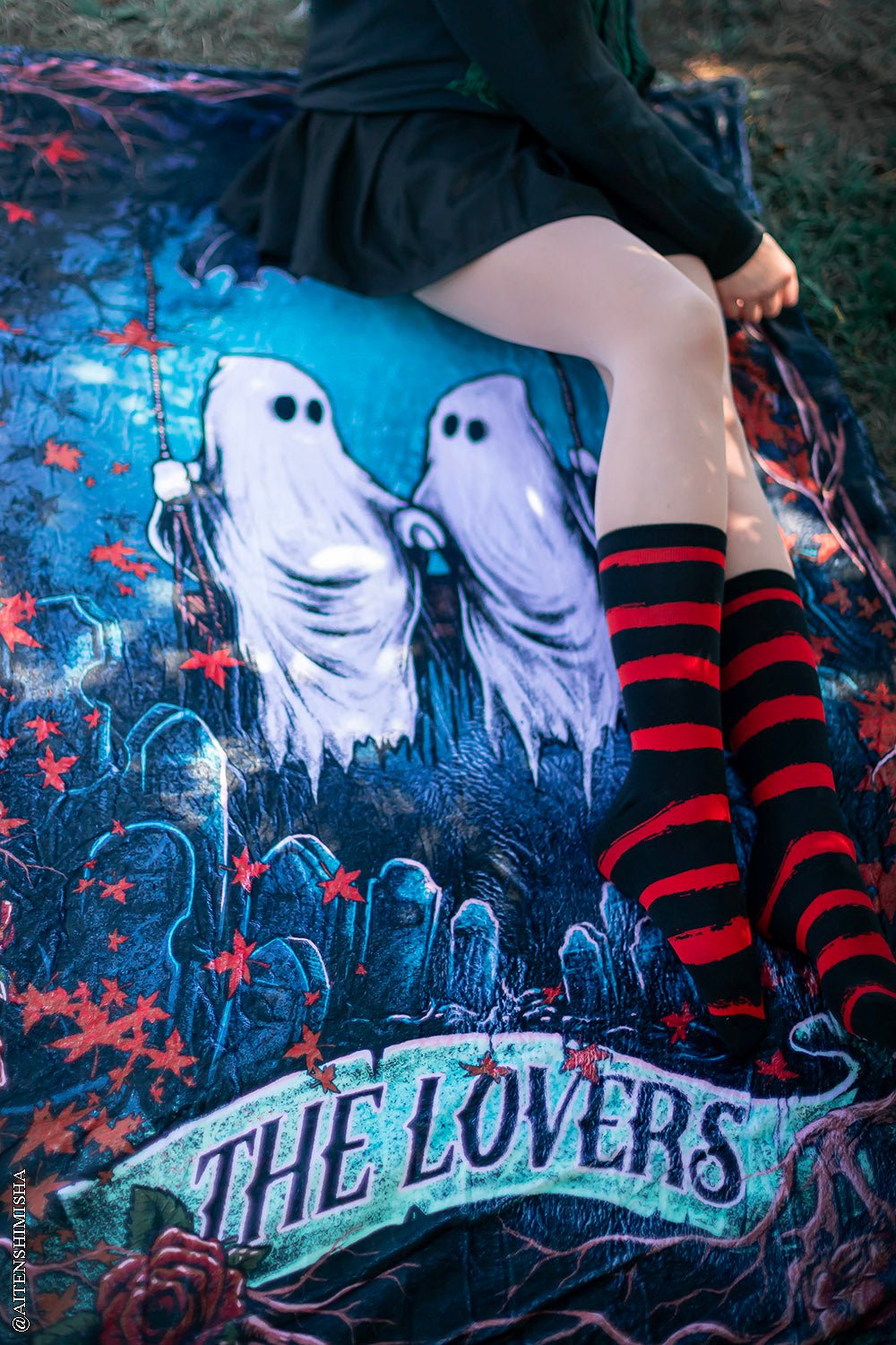 Creepy Crew Socks [Red/Black Stripes]