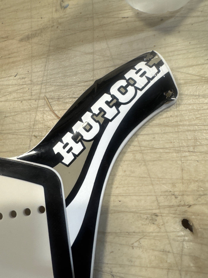 Hutch Haro number plate