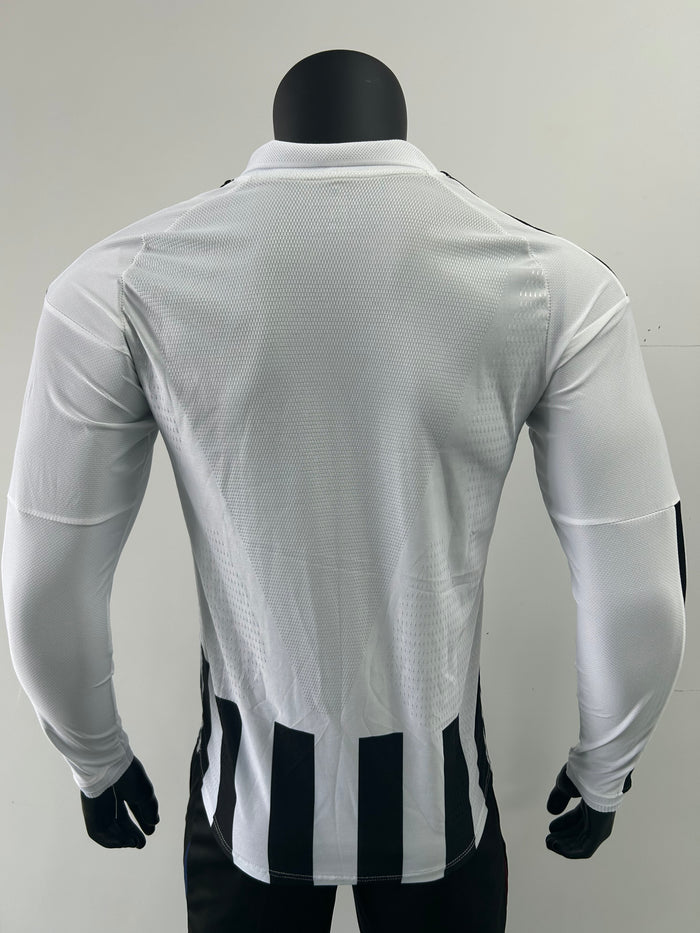 Juventus Home Kit Long Sleeves Player Version 2026-27