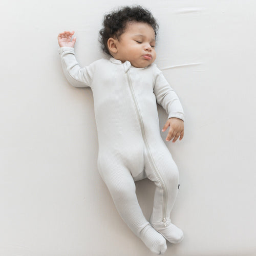 Ribbed Zipper Footie in Oat