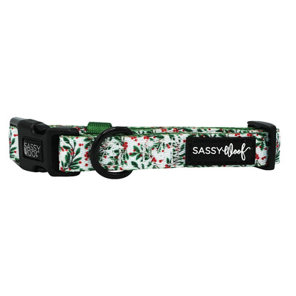 Dog Collar - Under the Mistletoe