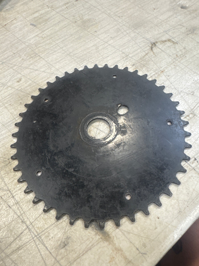 Oem sprocket w/ s&m sticker 44t