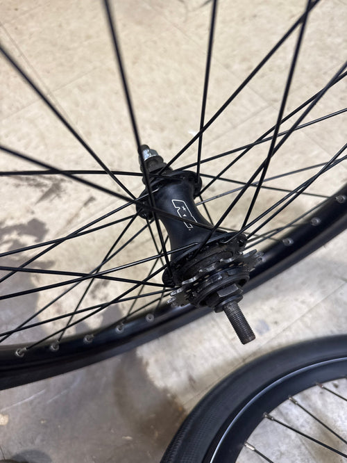 Redline 20x1.75 race wheelset