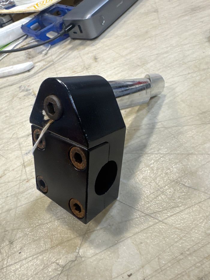 Unknown old school quill stem black